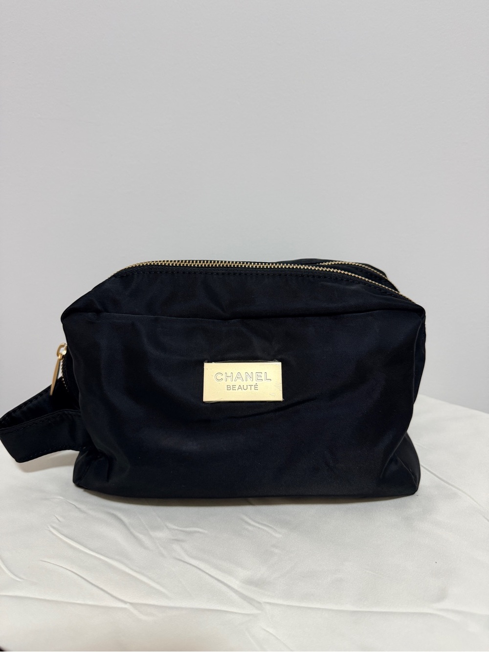 Beauté Black Nylon Double Zippy Toiletry Cosmetic Pouch
